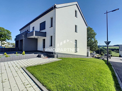 Semi-detached with 3 bedroom(s) to sell in Lieler