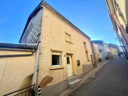 Village house with 4 bedroom(s) to sell in Wiltz