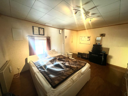 Village house with 4 bedroom(s) to sell in Wiltz