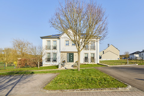 Maison 4 chambre(s) à vendre à Christnach