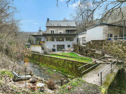House with 6 bedroom(s) to sell in Mompach
