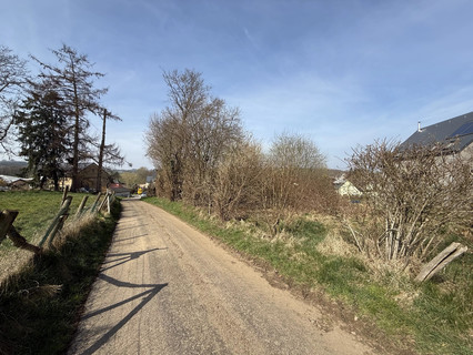 Land to sell in Oberpallen