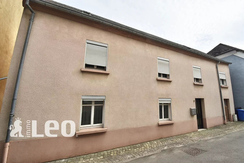 House with 4 bedroom(s) to sell in Wiltz