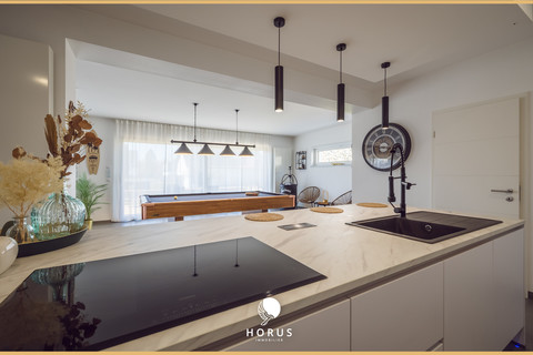 Moradia individual com 4 quarto(s) para venda em Hautcharage