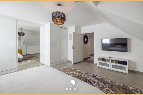 Moradia individual com 4 quarto(s) para venda em Hautcharage