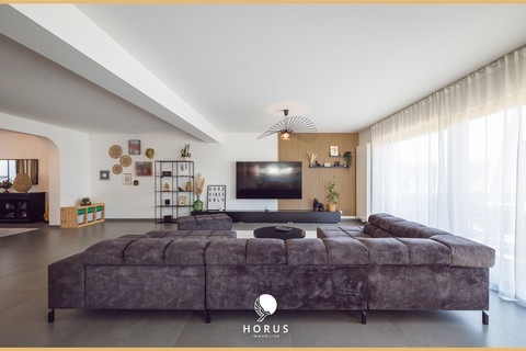 Moradia individual com 4 quarto(s) para venda em Hautcharage