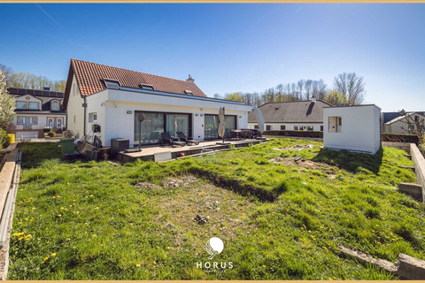 Moradia individual com 4 quarto(s) para venda em Hautcharage