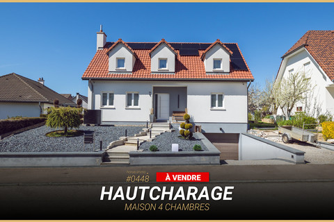 Moradia individual com 4 quarto(s) para venda em Hautcharage