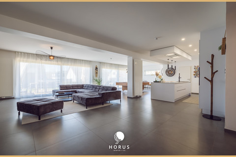 Moradia individual com 4 quarto(s) para venda em Hautcharage