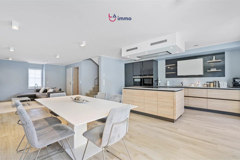 Maisonettewohnung über drei Etagen (Triplex) com 3 quarto(s) para venda em Angelsberg