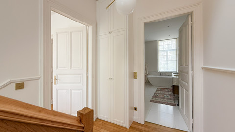 Moradia com 4 quarto(s) para alugar em Luxembourg-Limpertsberg