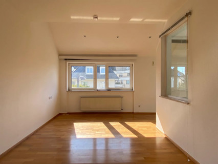 Moradia geminada com 5 quarto(s) para alugar em Luxembourg-Belair