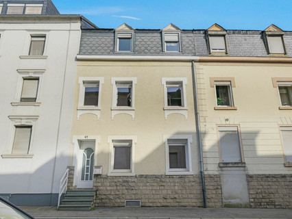 Moradia com 5 quarto(s) para venda em Luxembourg-Bonnevoie