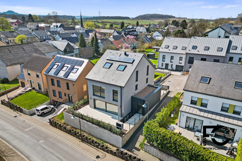 House with 4 bedroom(s) to sell in Bergem