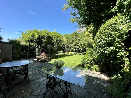 Moradia geminada com 4 quarto(s) para alugar em Luxembourg-Limpertsberg