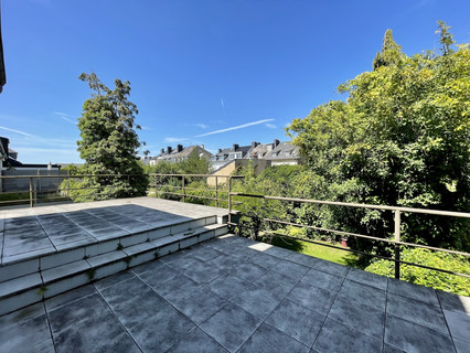 Moradia geminada com 4 quarto(s) para alugar em Luxembourg-Limpertsberg