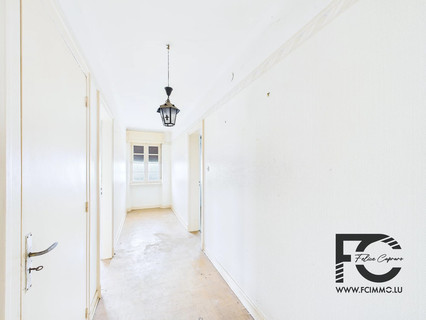 House with 6 bedroom(s) to sell in Mont-Saint-Martin