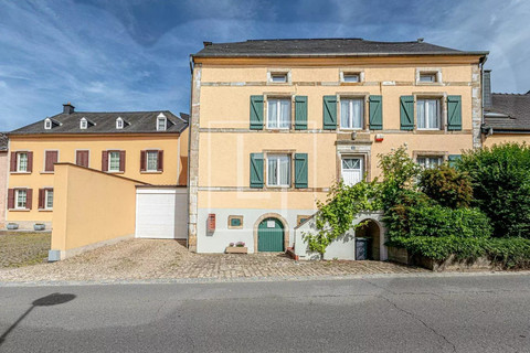 House with 7 bedroom(s) to sell in Schrassig