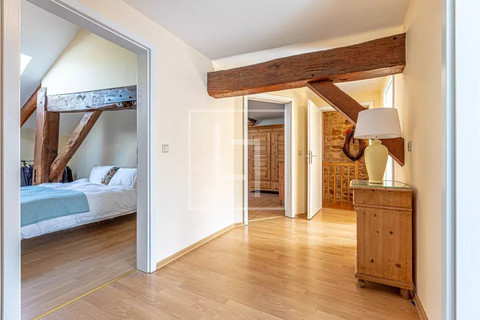 House with 7 bedroom(s) to sell in Schrassig