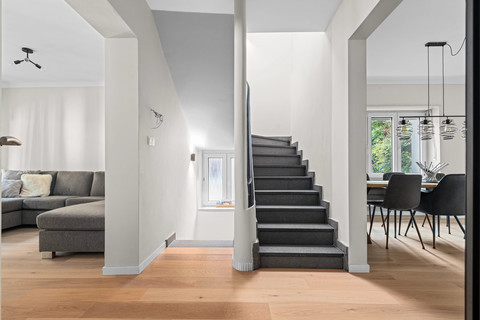 Residence with 4 bedroom(s) to sell in Luxembourg-Neudorf