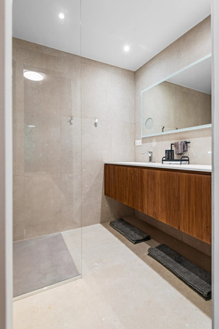 Residence with 4 bedroom(s) to sell in Luxembourg-Neudorf