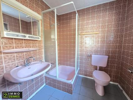 Moradia com 6 quarto(s) para venda em Bollendorf