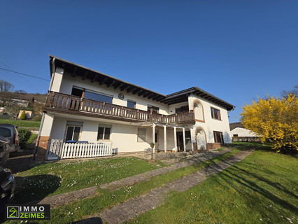 Moradia com 6 quarto(s) para venda em Bollendorf