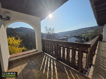 Moradia com 6 quarto(s) para venda em Bollendorf