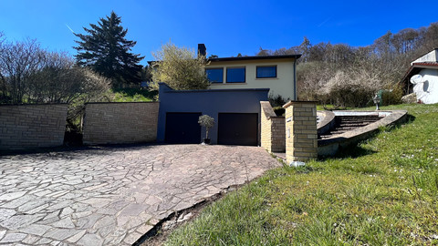 House with 5 bedroom(s) to sell in Schoenfels