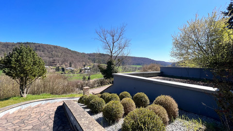 House with 5 bedroom(s) to sell in Schoenfels