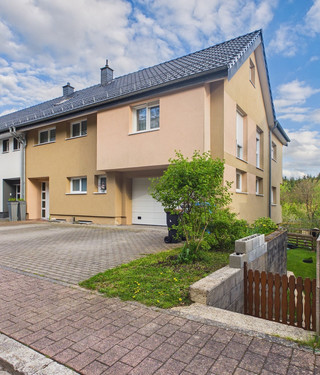 Semi-detached with 5 bedroom(s) to sell in Bourscheid