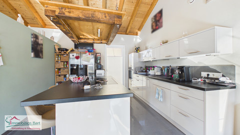 Moradia com 4  quarto(s) para venda em Saarburg