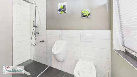 Moradia com 4  quarto(s) para venda em Saarburg