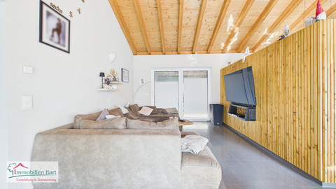 Moradia com 4  quarto(s) para venda em Saarburg