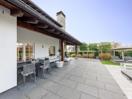 House with 5 bedroom(s) to sell in Bergem