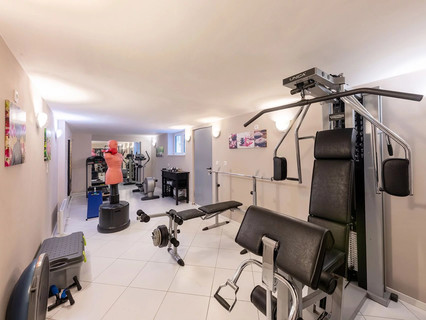 House with 5 bedroom(s) to sell in Bergem