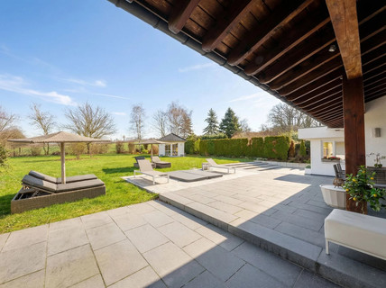 House with 5 bedroom(s) to sell in Bergem