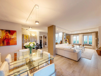 House with 5 bedroom(s) to sell in Bergem