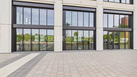 Industrial premises to rent in Belval