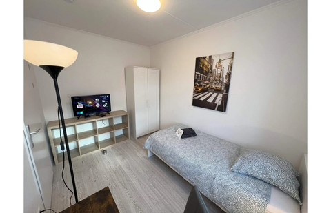 Quarto com 4 quarto(s) para alugar em Luxembourg-Gasperich