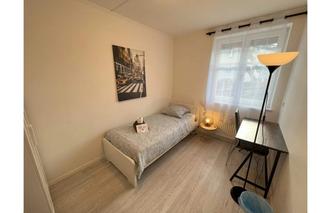 Chambre 4 chambre(s) à louer à Luxembourg-Gasperich