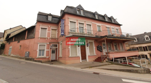 Commercial premises to sell in Manternach