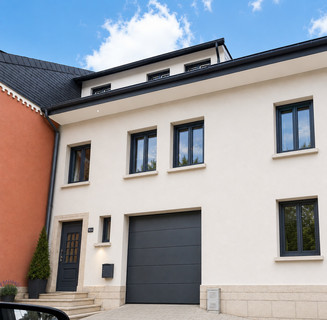 Casa de aldeia com 3 quarto(s) para venda em Luxembourg-Dommeldange