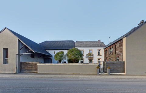 Small farmhouse with 5 bedroom(s) to sell in Imbringen
