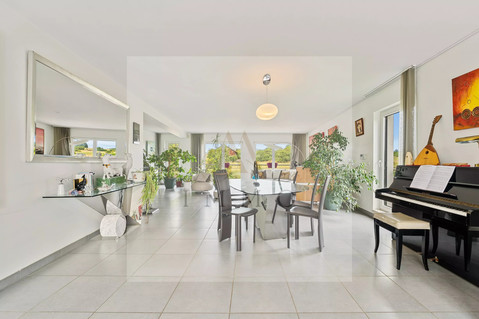 Maison 5 chambre(s) à vendre à Kehlen