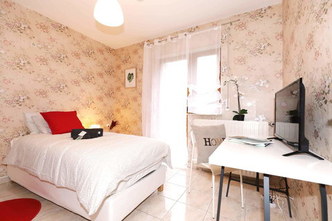Bedroom with 1 bedroom(s) to rent in Capellen