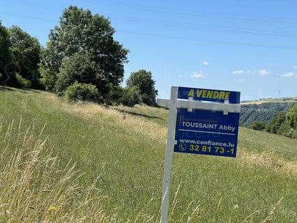 Grundstück zu verkaufen in Lipperscheid