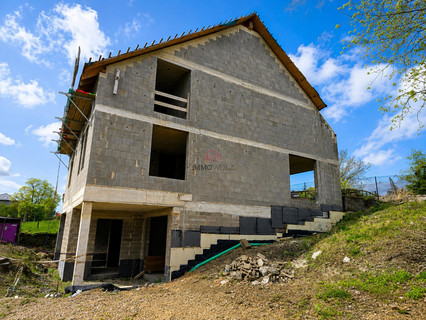 Duplex with 3 bedroom(s) to sell in Munshausen