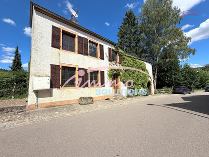 Small farmhouse with 4 bedroom(s) to sell in Tadler
