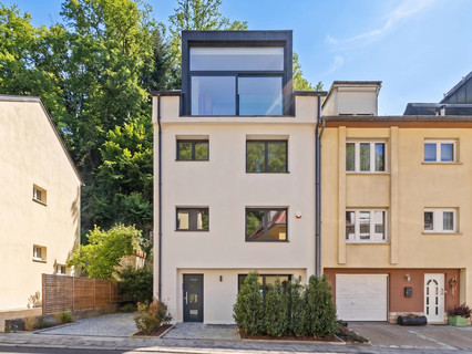 Semi-detached with 4 bedroom(s) to sell in Luxembourg-Neudorf